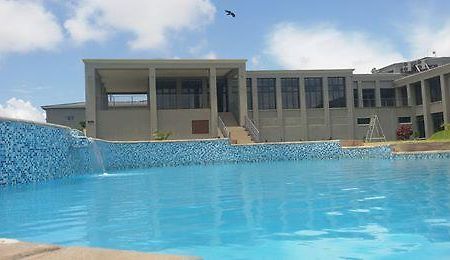 Singine The Grand Palace Hotel מראה חיצוני תמונה