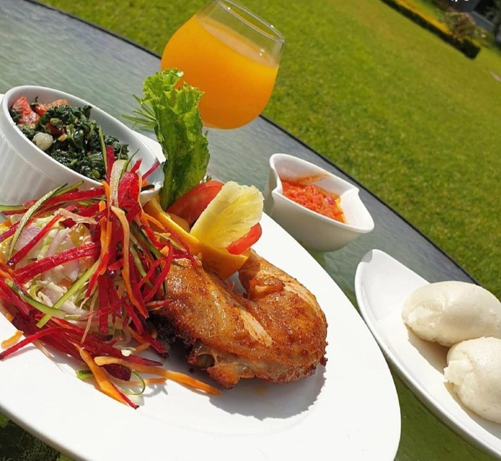 Singine The Grand Palace Hotel מראה חיצוני תמונה