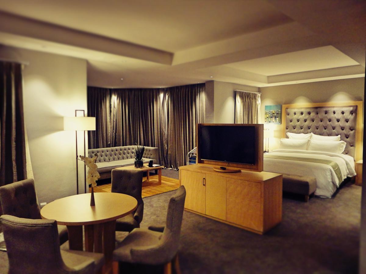 Singine The Grand Palace Hotel חדר תמונה
