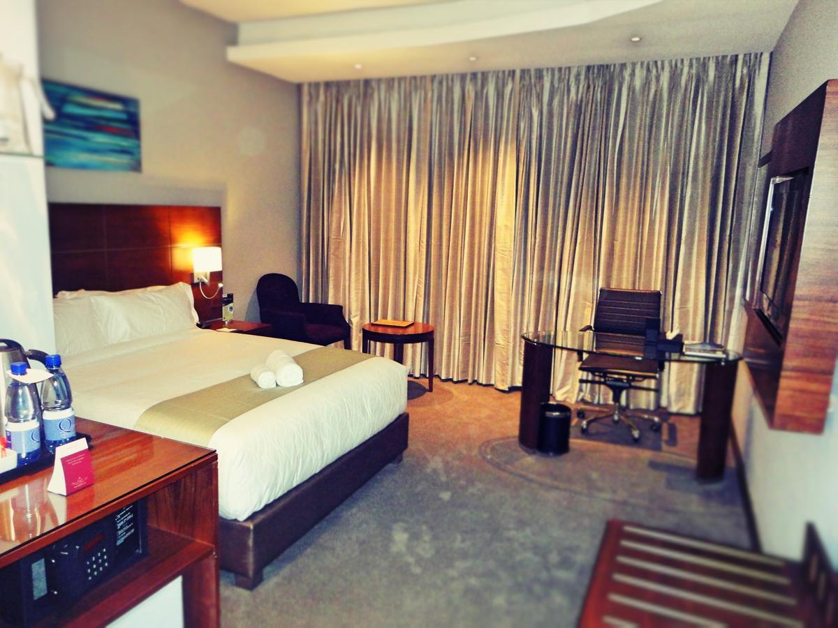 Singine The Grand Palace Hotel חדר תמונה