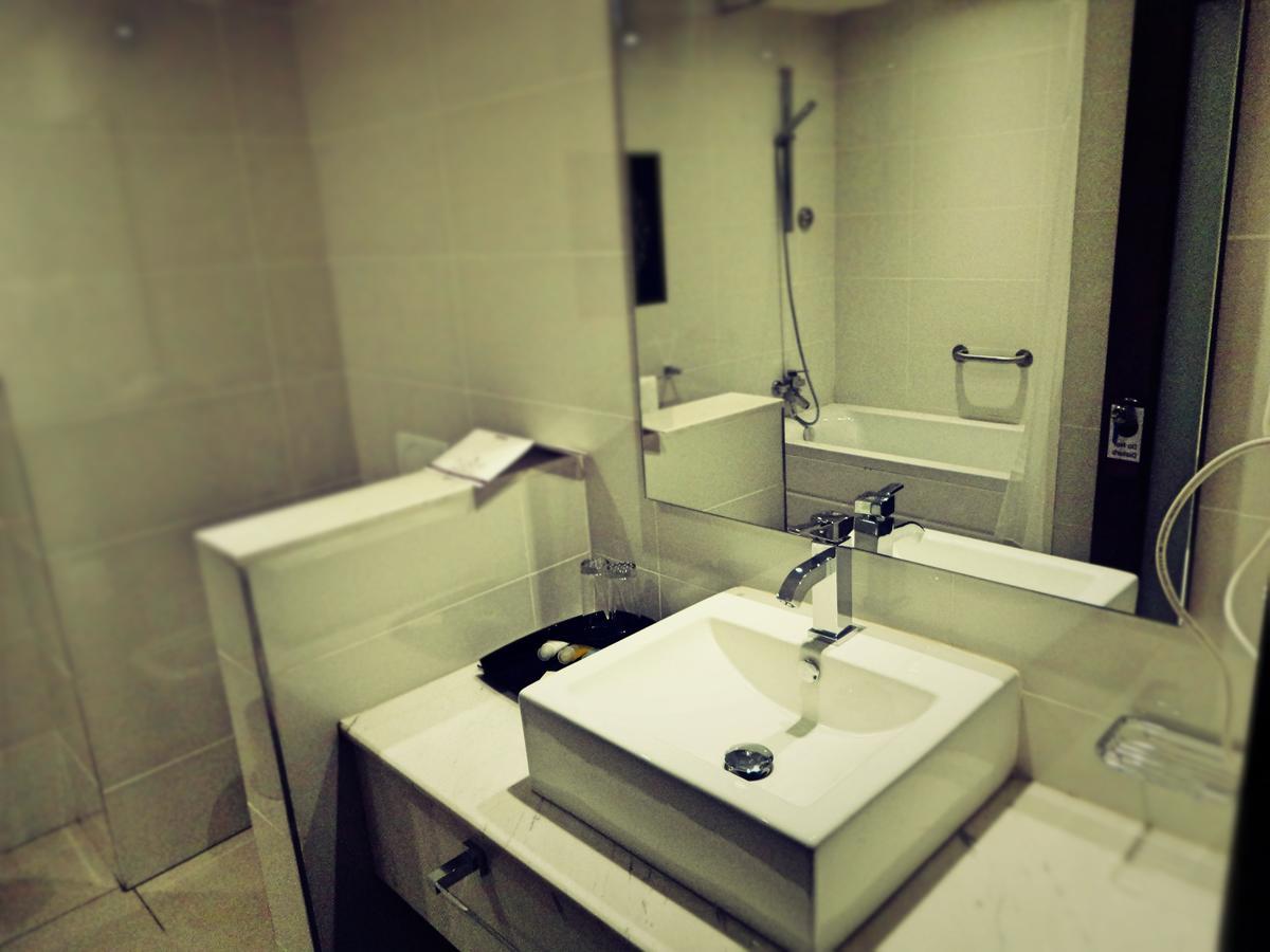Singine The Grand Palace Hotel חדר תמונה