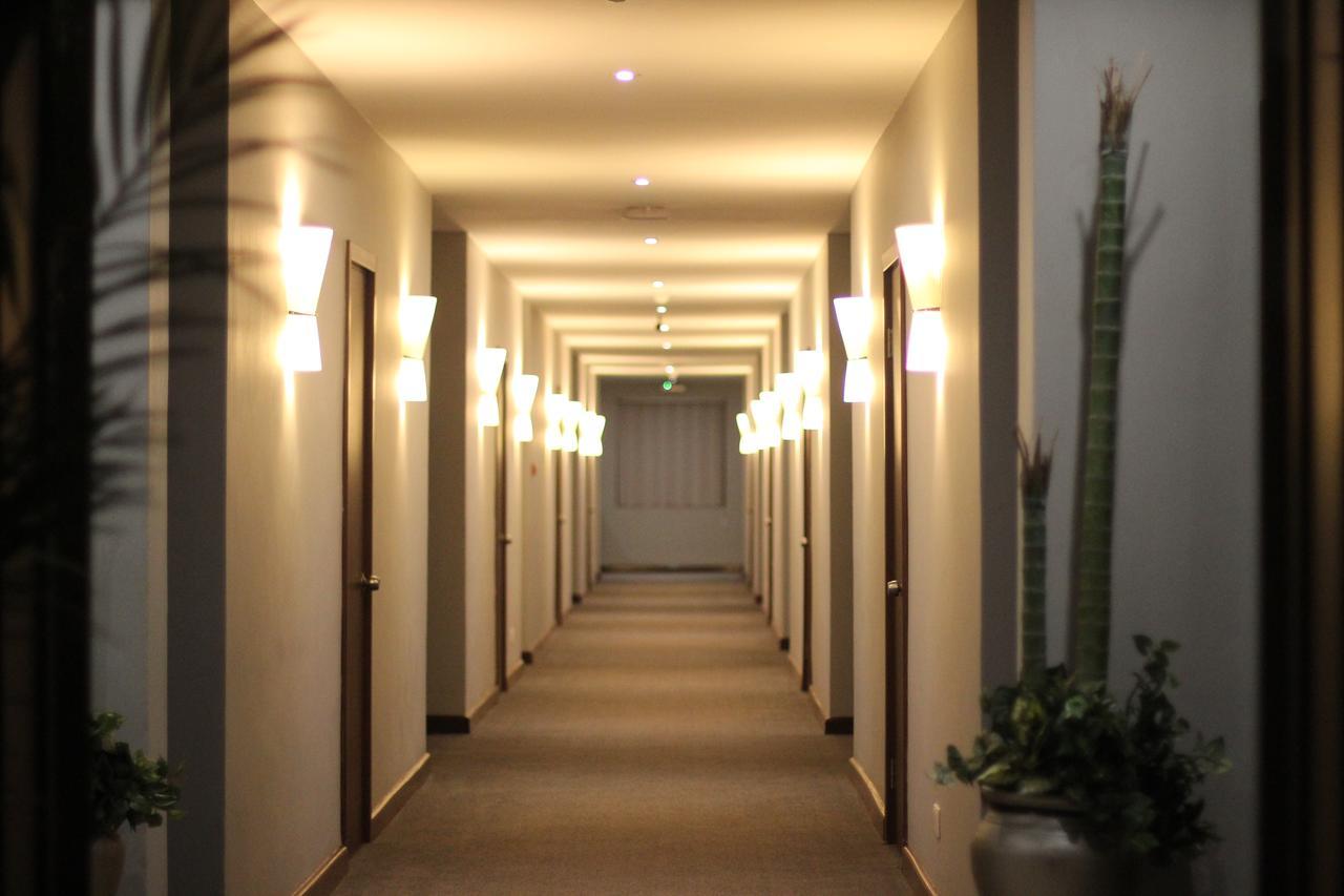 Singine The Grand Palace Hotel מראה חיצוני תמונה
